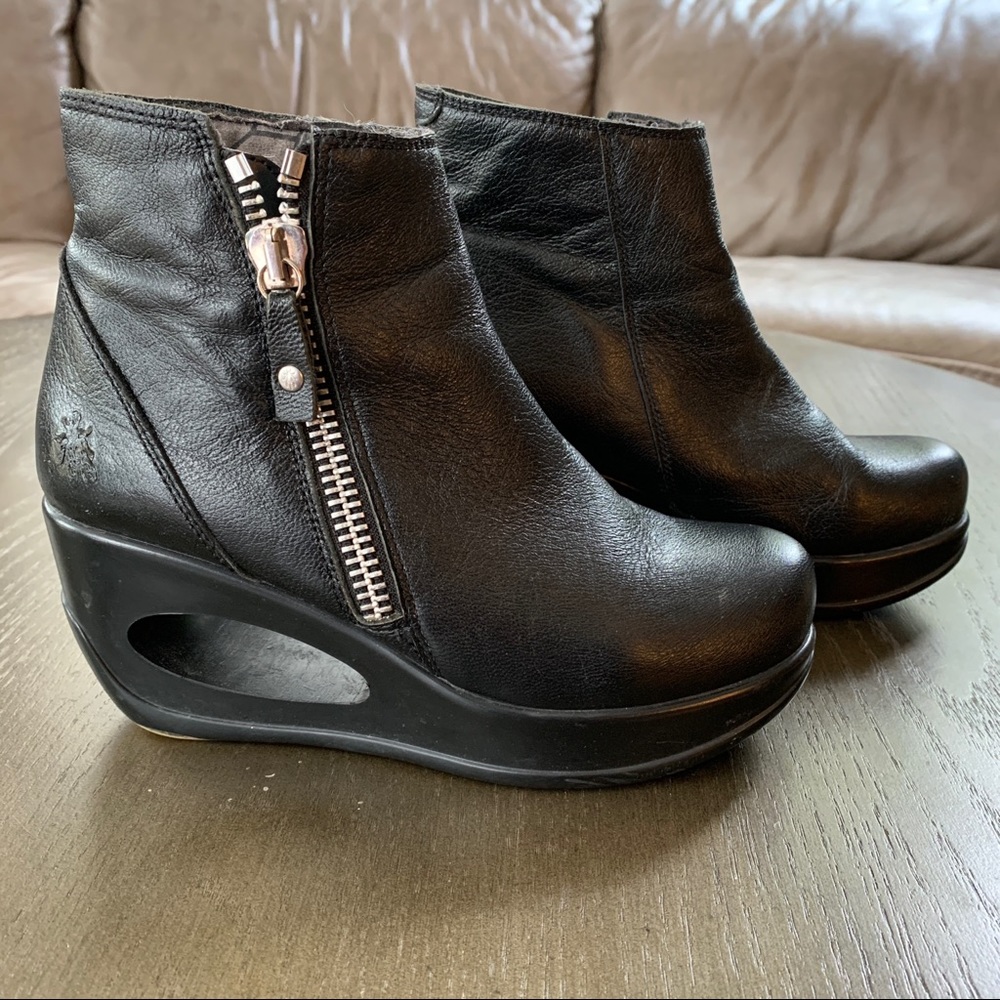 Fly London zip up wedge booties